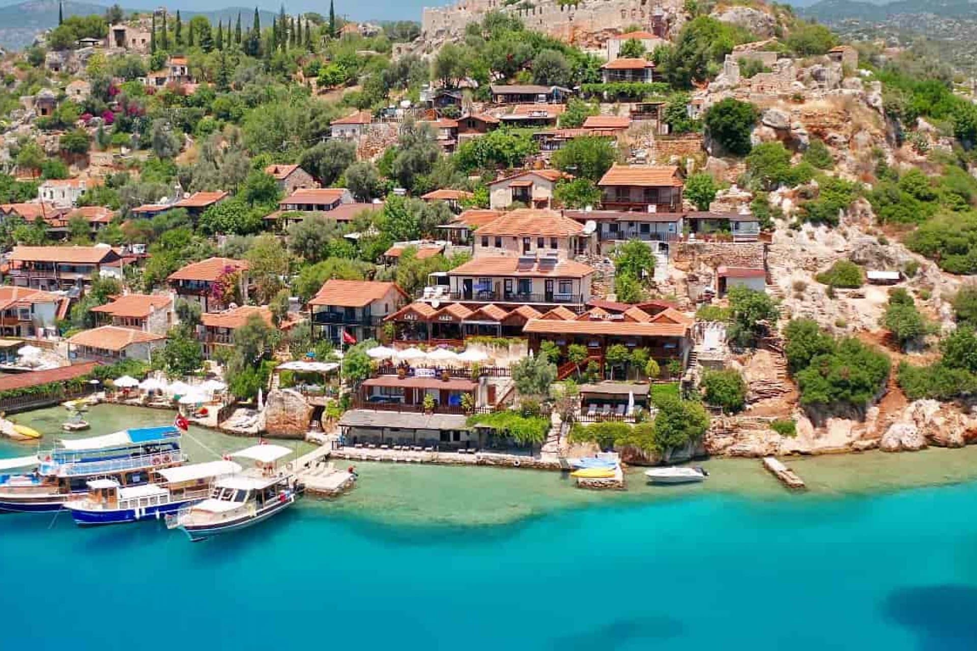 Kaş Gezilecek Yerler: En Güzel Koylar, Plajlar ve Kaş Gezi Rehberi