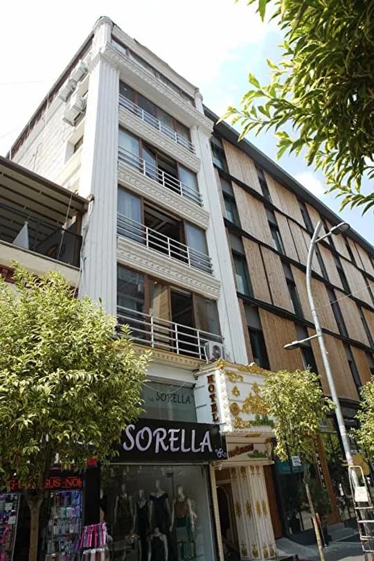 Holiday Business Suit Otel