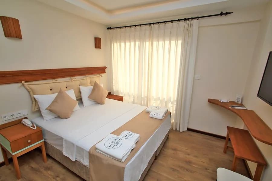 West Coast Boutique Hotel