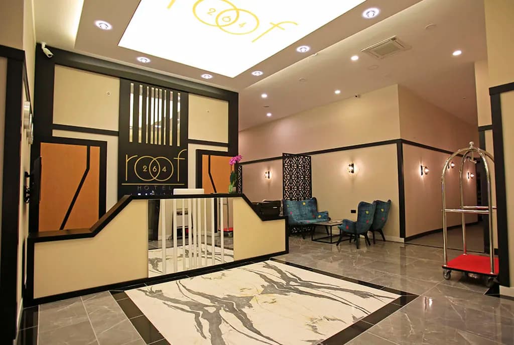Roof 264 Hotel & Suites